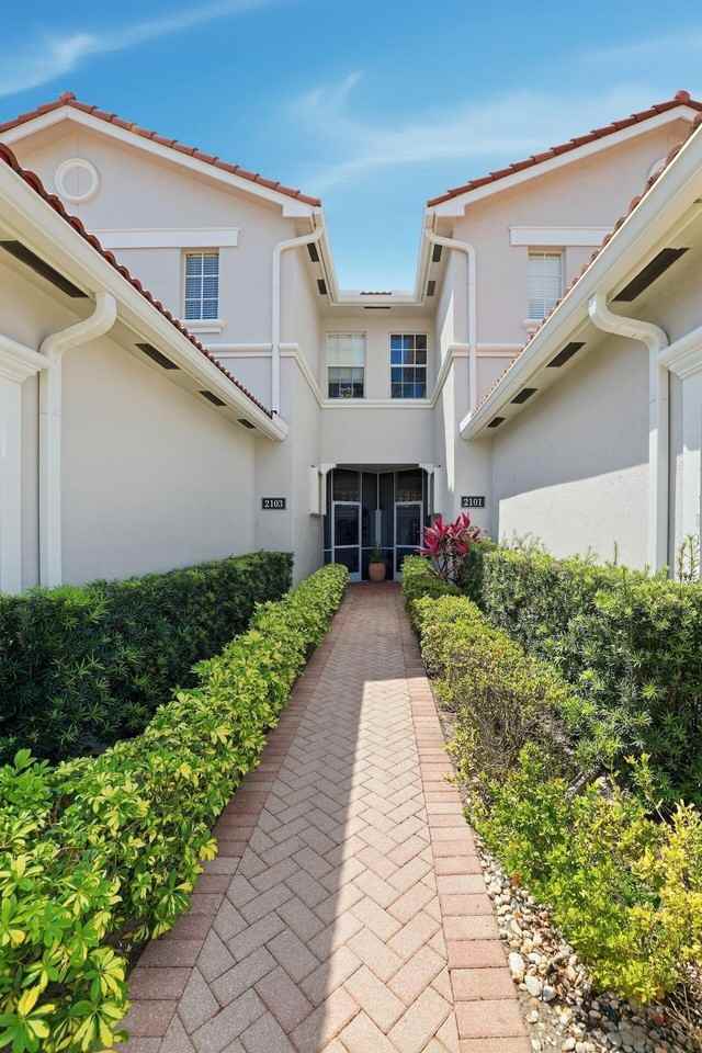 2101 Wingate Bnd - Photo 3 of 28