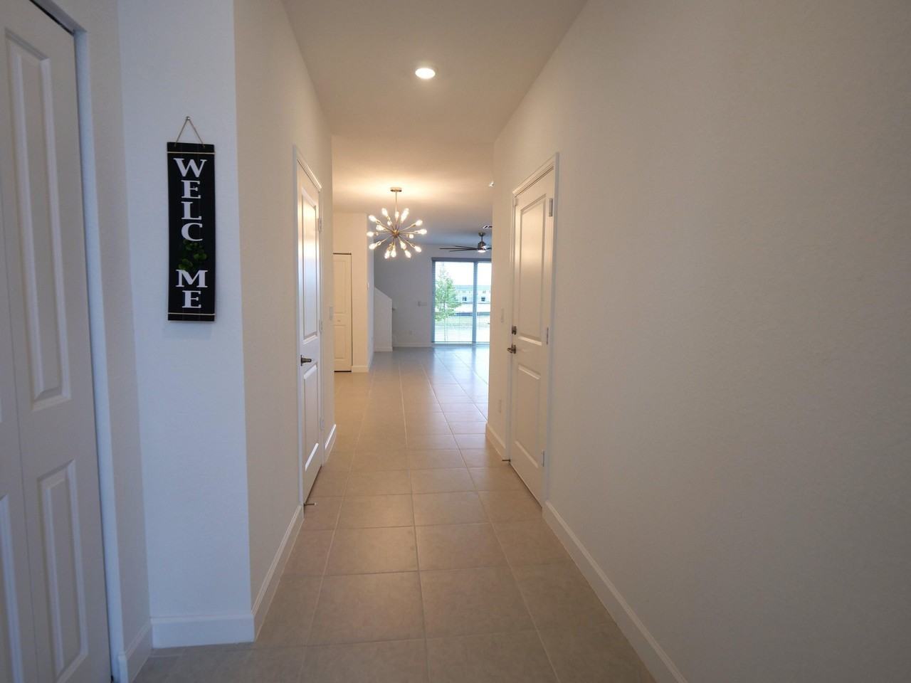 206 Se Woodbark St Unit 206 - Photo 2 of 17