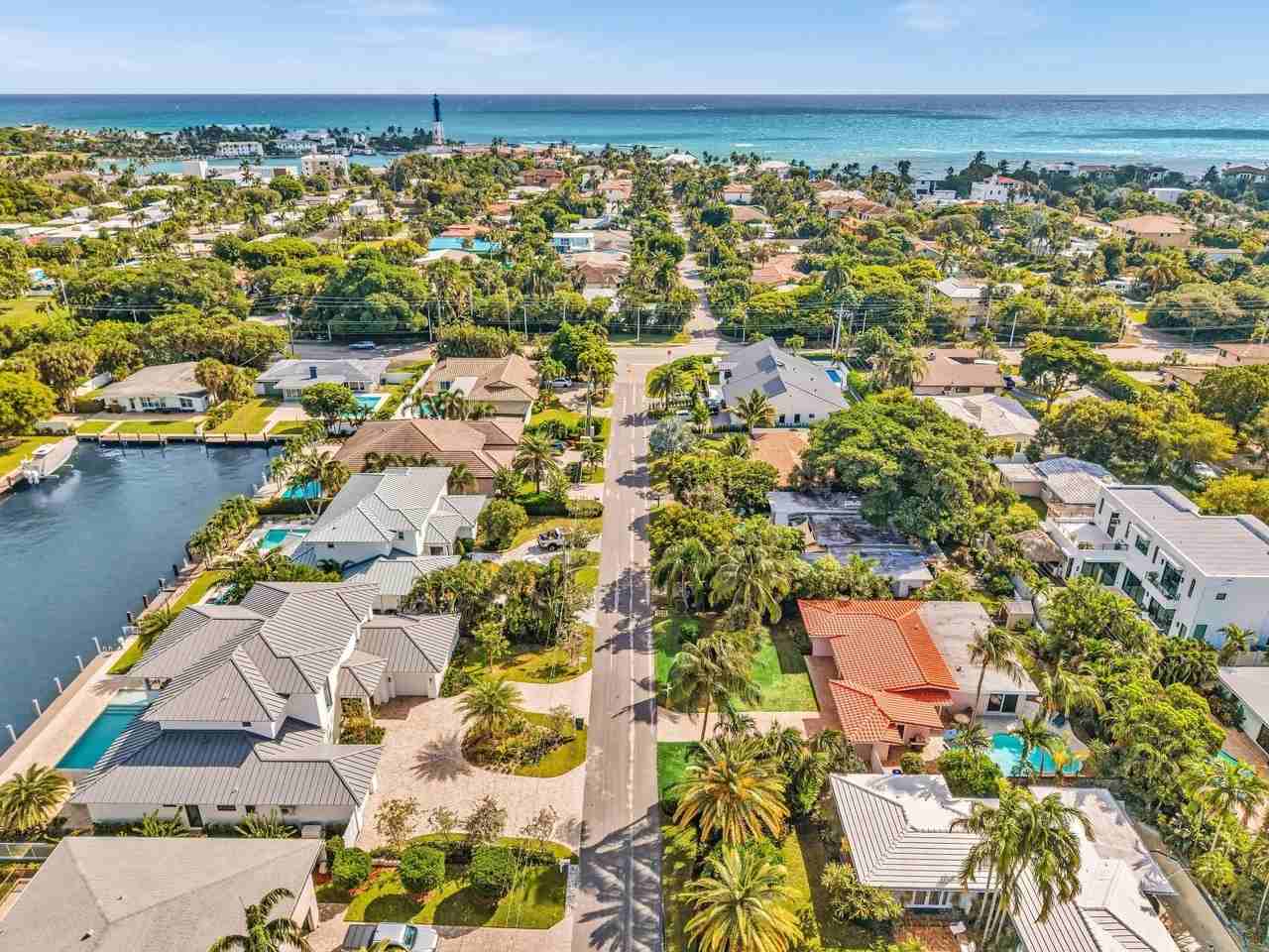 3204 Beacon St - Photo 4 of 50