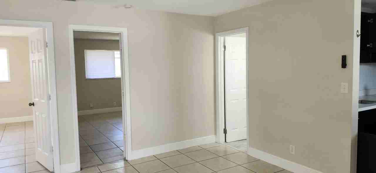 564 Holly Dr - Photo 7 of 20