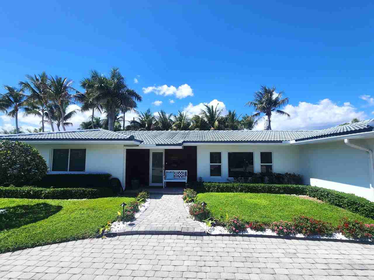 3481 Ne 31st Ave - Photo 2 of 27