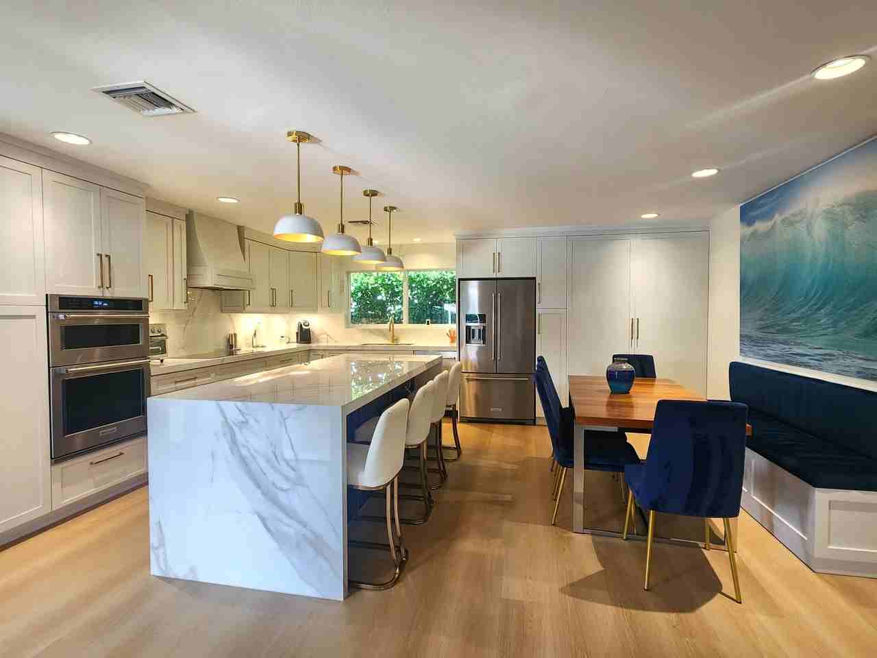 3481 Ne 31st Ave - Photo 4 of 27