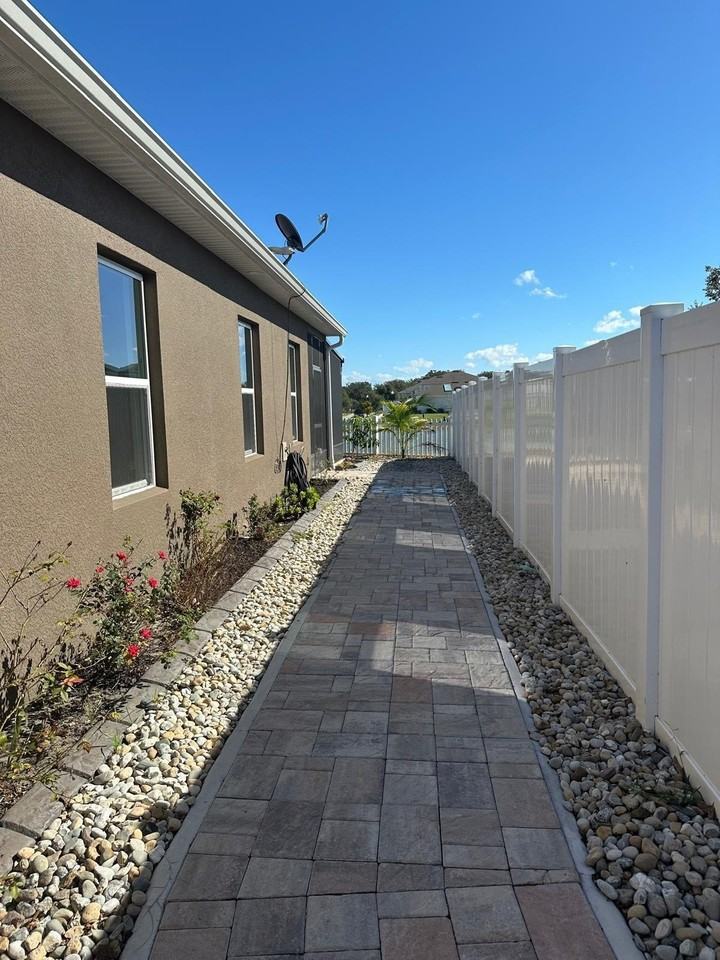 3093 Slough Creek Dr - Photo 5 of 38