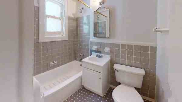 117 E 37th St #9D - Photo 4 of 6