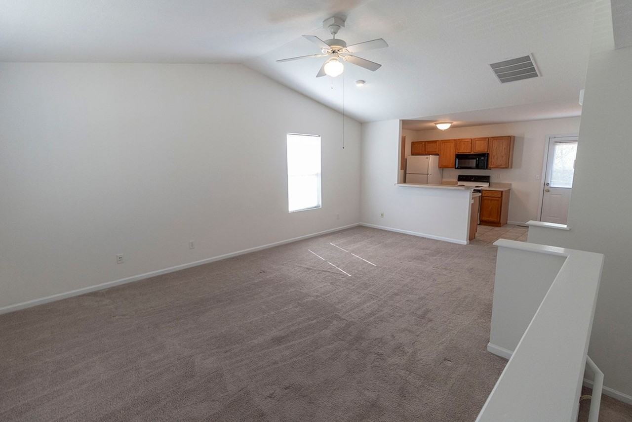 3322 St Charles Rd - Photo 2 of 33