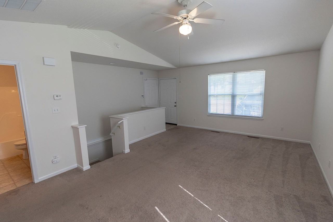 3322 St Charles Rd - Photo 3 of 33