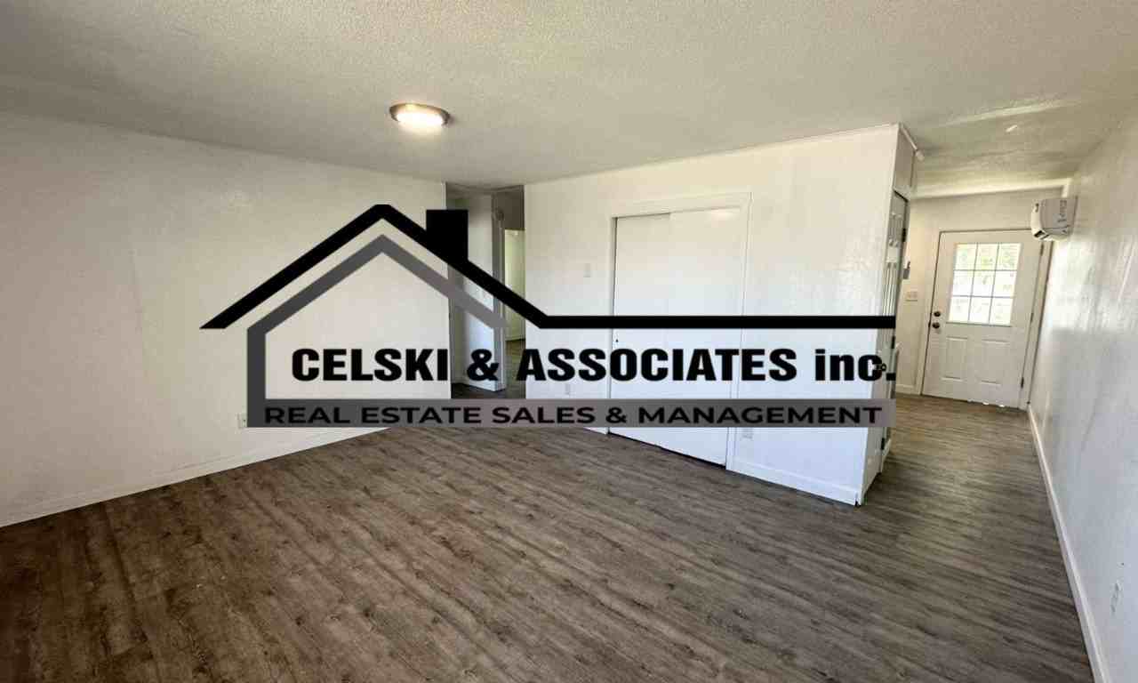 955 W. Hermiston Ave.* - Photo 6 of 20