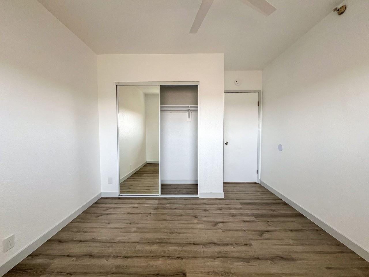 12020 Grevillea Ave - Photo 4 of 6