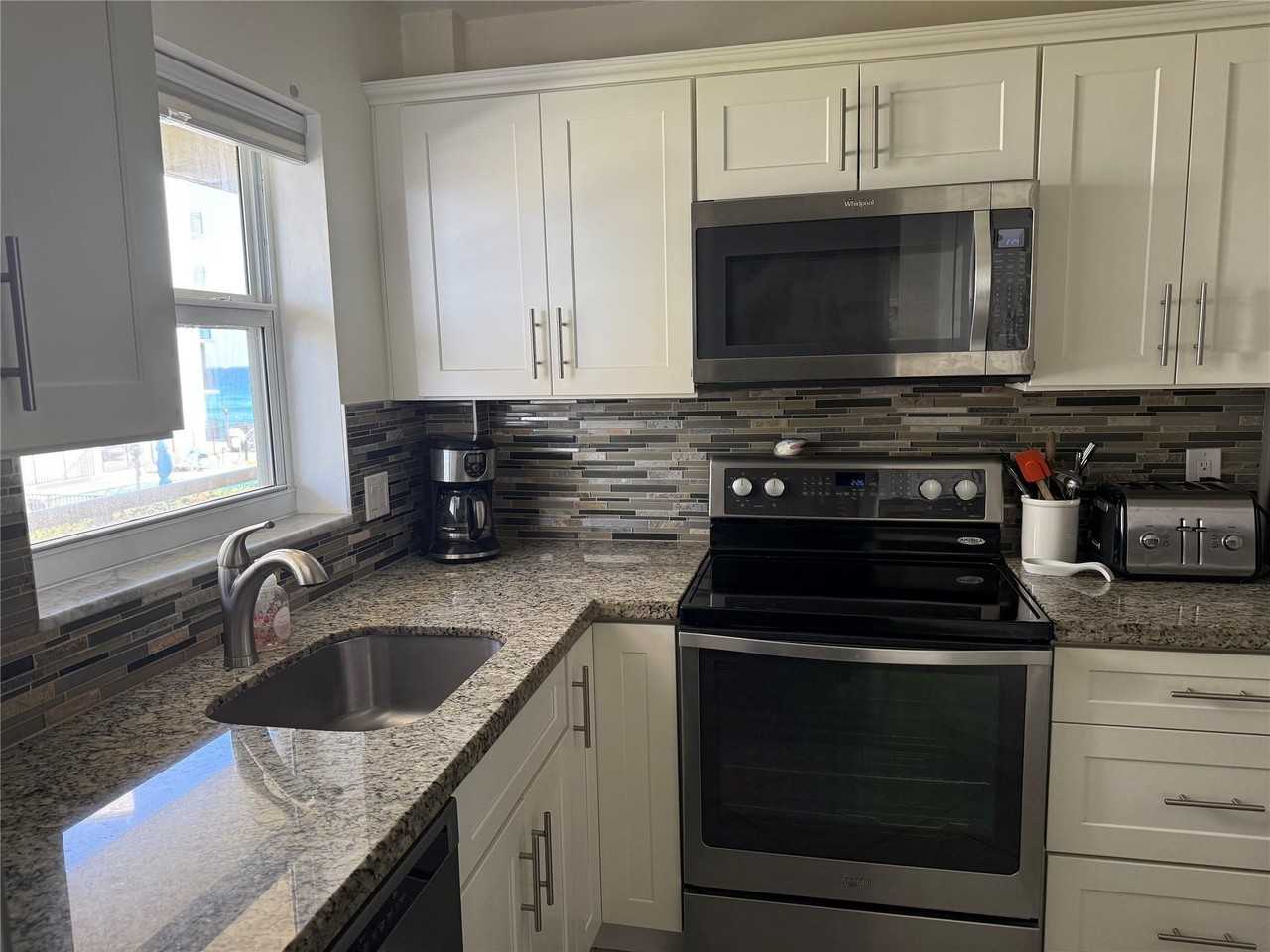 1161 Hillsboro Mile Apt 305 - Photo 3 of 50