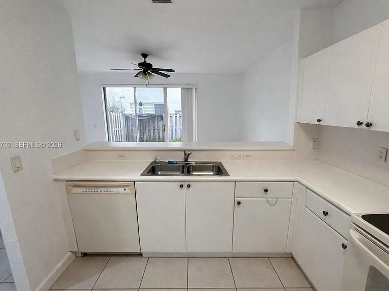 4134 Sw 158th Ave #34 - Photo 3 of 8