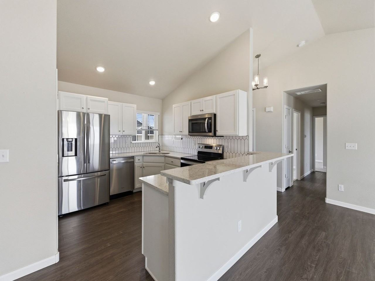 4313 Yellowbells Dr - Photo 6 of 19