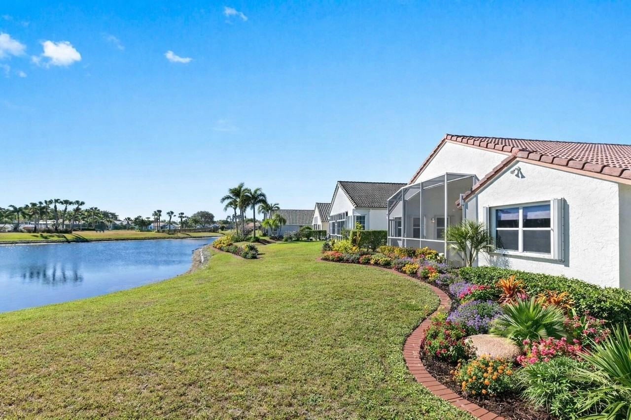 14066 Glenlyon Ct - Photo 3 of 50