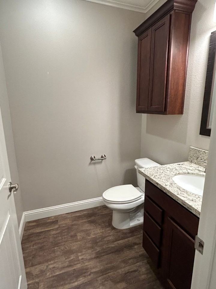 2601 Sapphire Ln - Photo 7 of 20