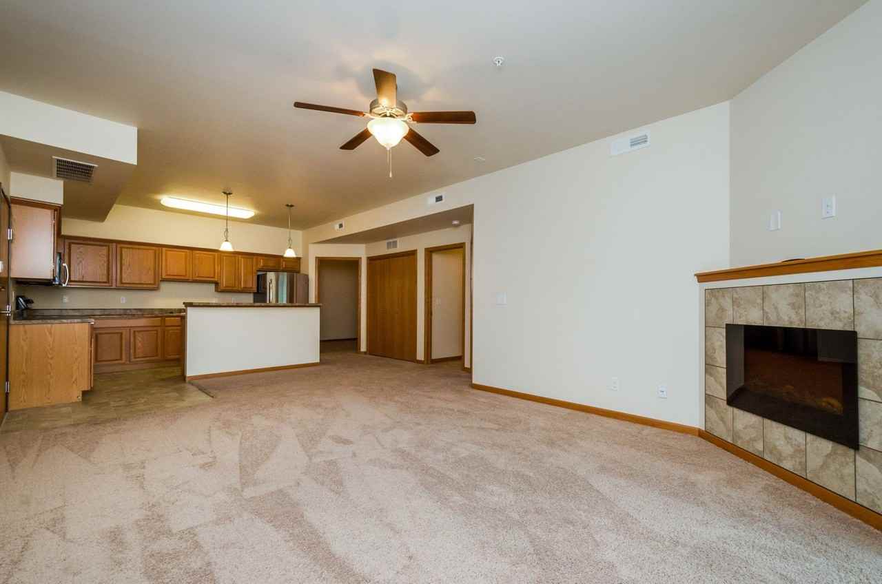 1680 Lincoln Dr - Photo 7 of 14