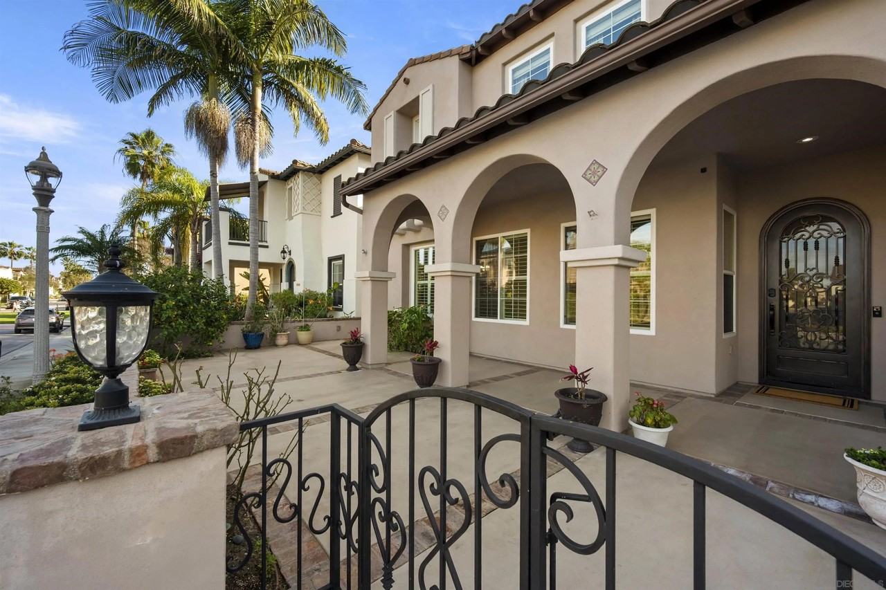 2873 W Bainbridge Rd - Photo 5 of 50