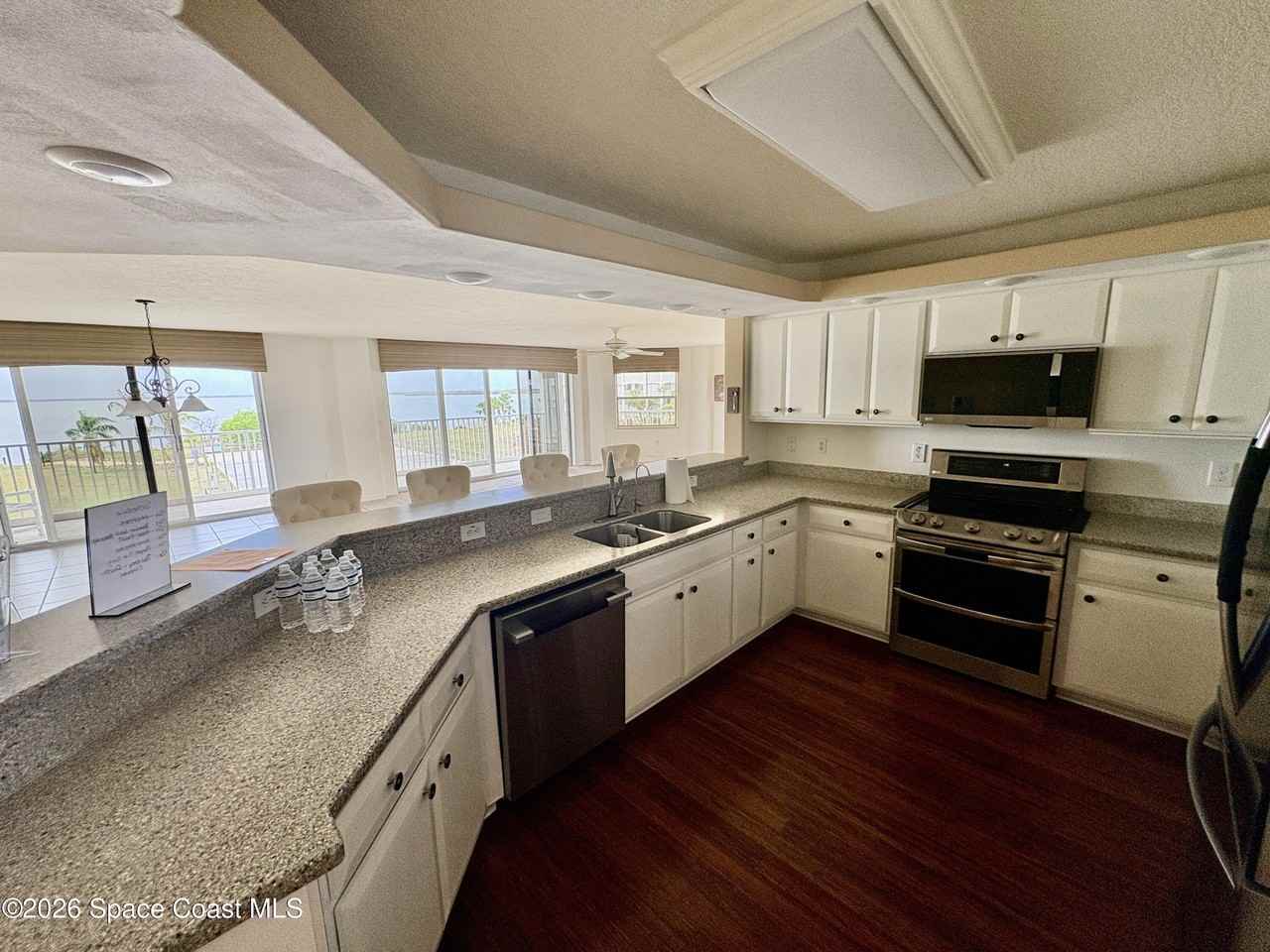 8934 Puerto Del Rio Dr Unit 8302 - Photo 3 of 32