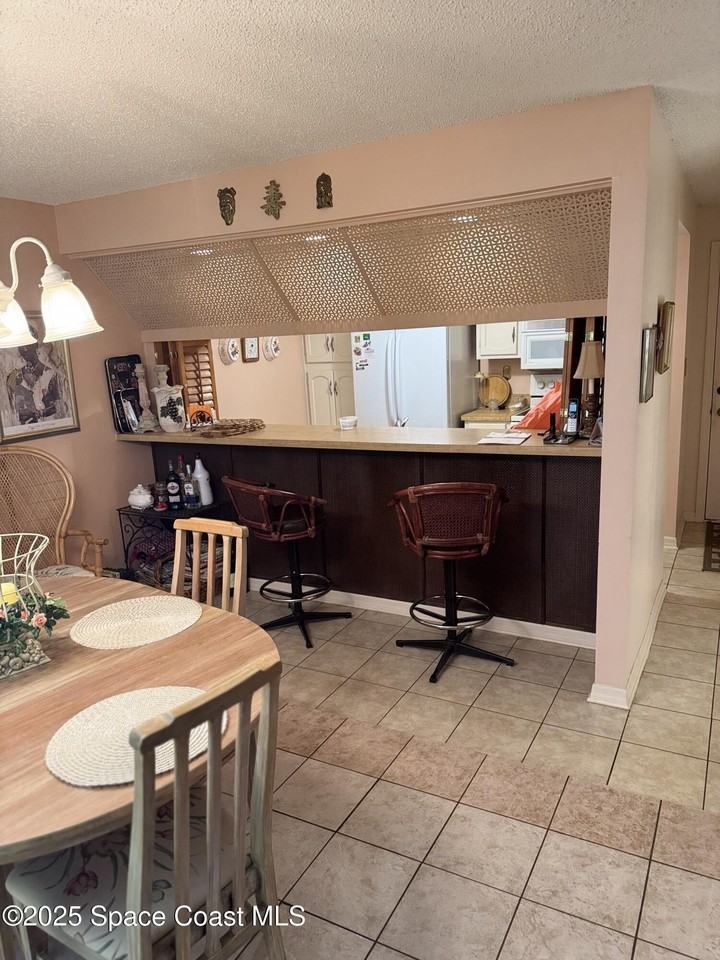 3124 Finsterwald Dr - Photo 5 of 23