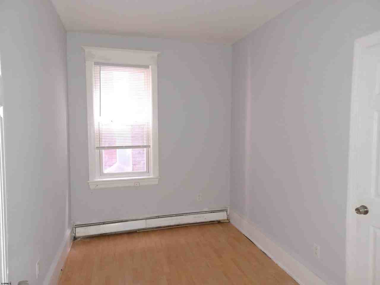 43 N Virginia Ave - Photo 7 of 17