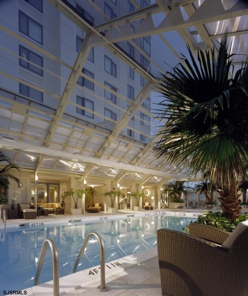 526 Pacific Ave - Photo 6 of 26