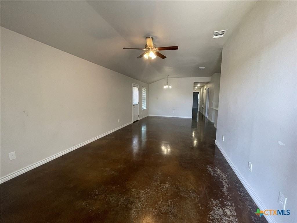 202 Lowes Blvd Unit A - Photo 2 of 33