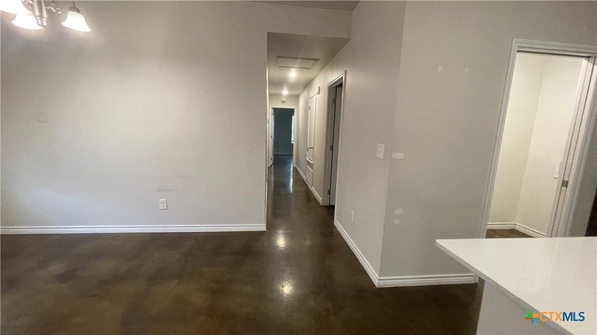 202 Lowes Blvd Unit A - Photo 6 of 33