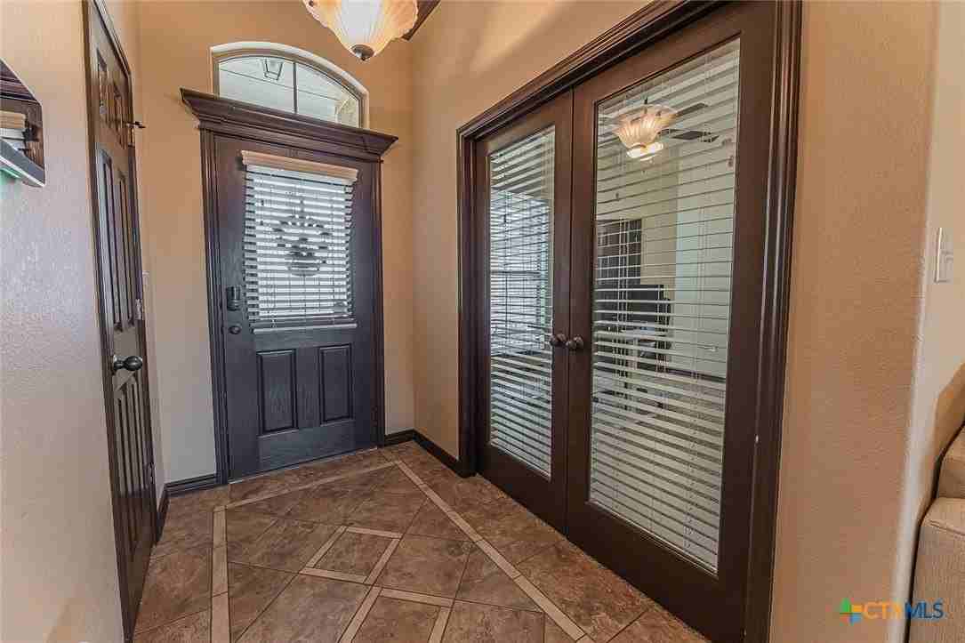 9710 Taylor Renee Dr - Photo 3 of 33