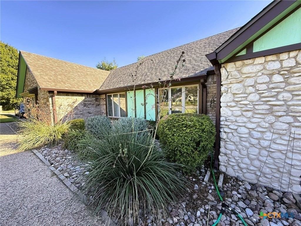 3117 Kensington Ct - Photo 4 of 47