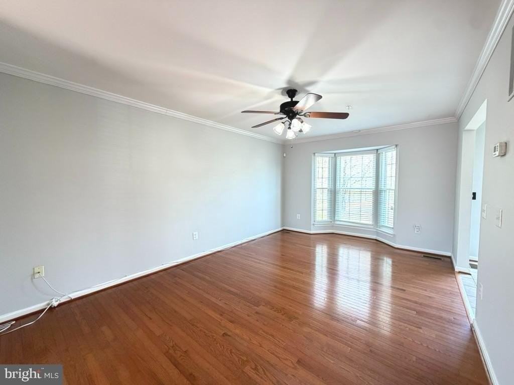 249 Edge Creek Ln - Photo 3 of 18