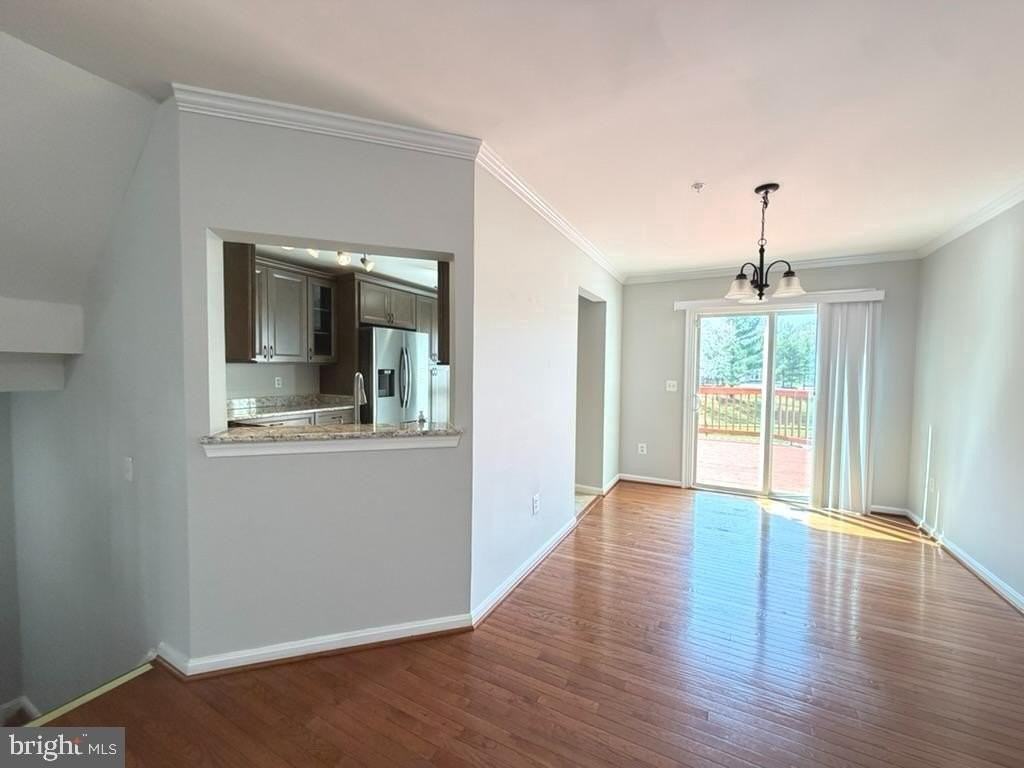 249 Edge Creek Ln - Photo 5 of 18