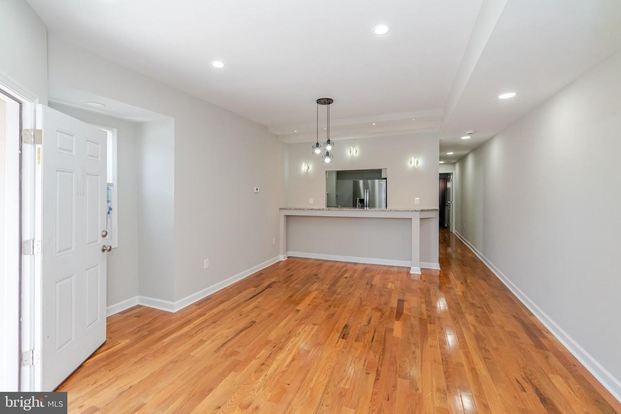 1276 Glyndon Ave - Photo 3 of 35