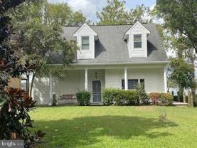 1420 Riverside Dr - Photo 1 of 1