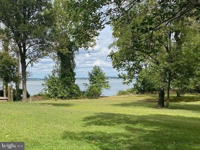 1420 Riverside Dr - Photo 2 of 39