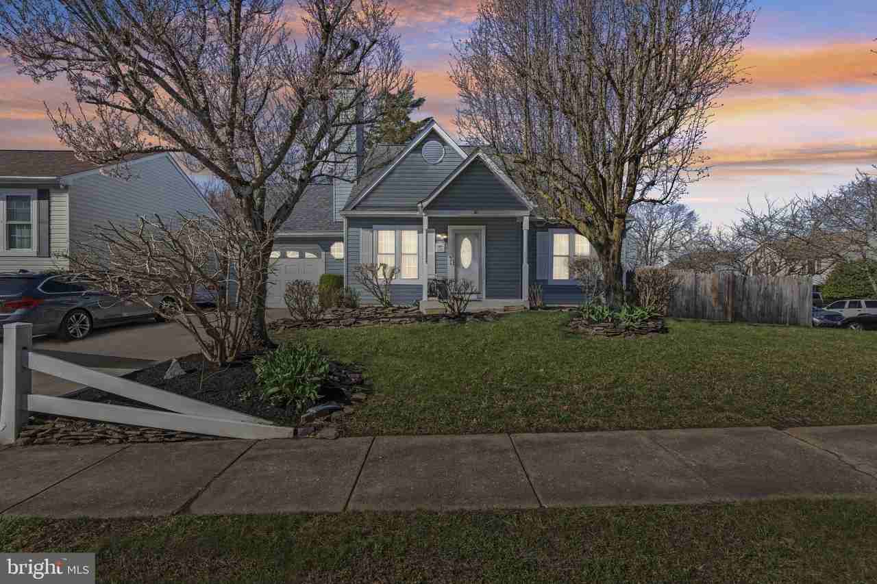 3184 Ebbtide Dr - Photo 2 of 21