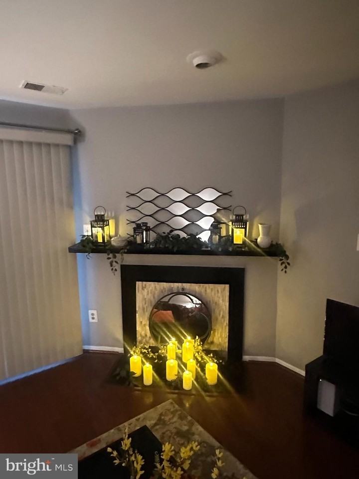 3142 Quartet Ln Unit 255 #255 - Photo 7 of 13