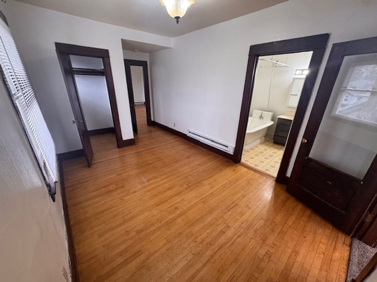 1733 West 10th - Photo 7 of 26