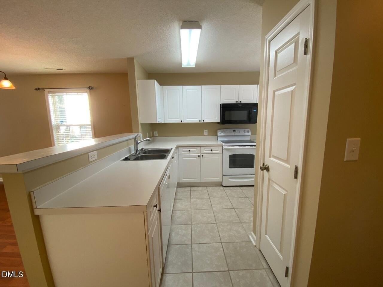 2652 Blackwolf Run Ln - Photo 4 of 17