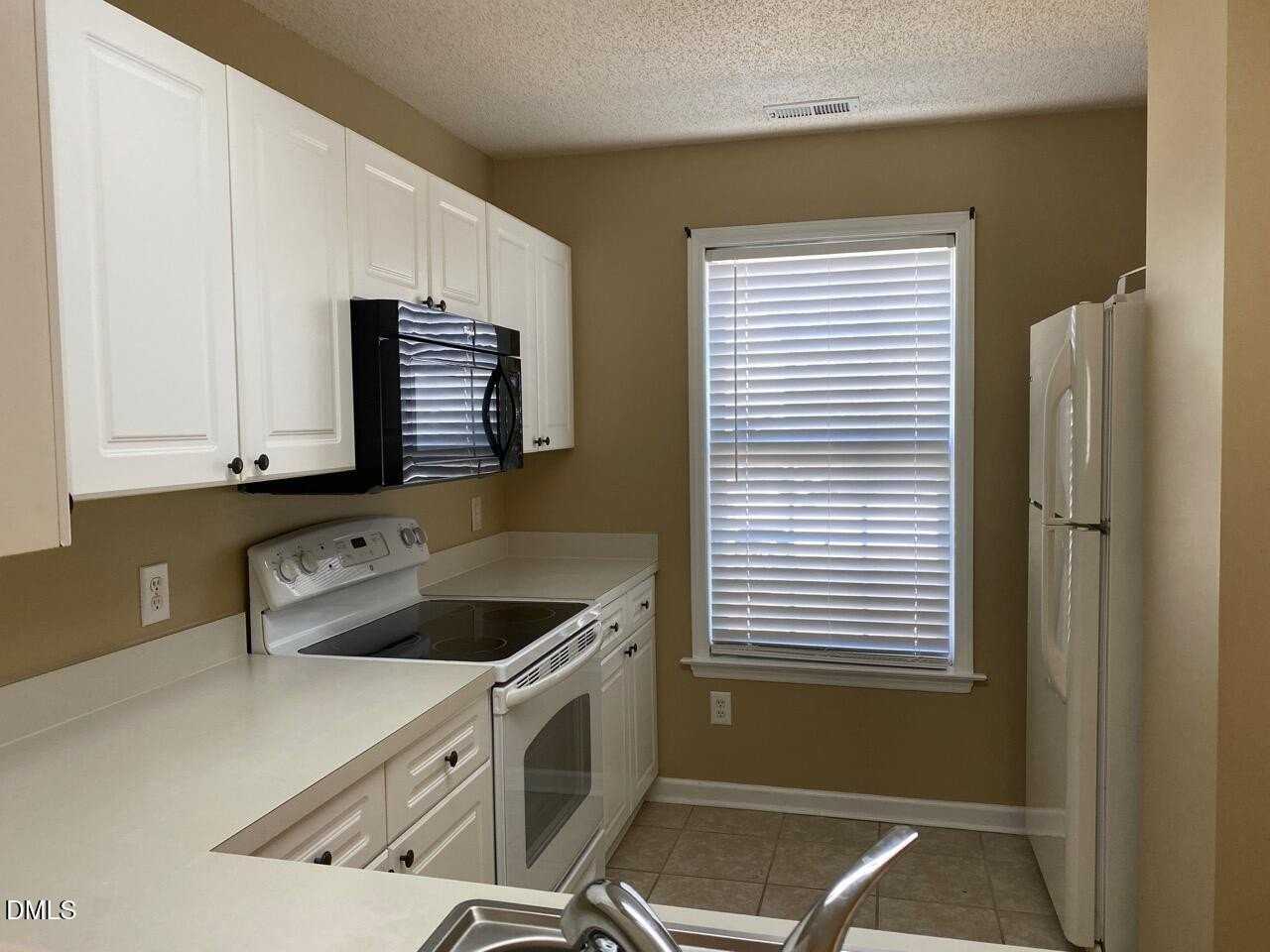 2652 Blackwolf Run Ln - Photo 5 of 17