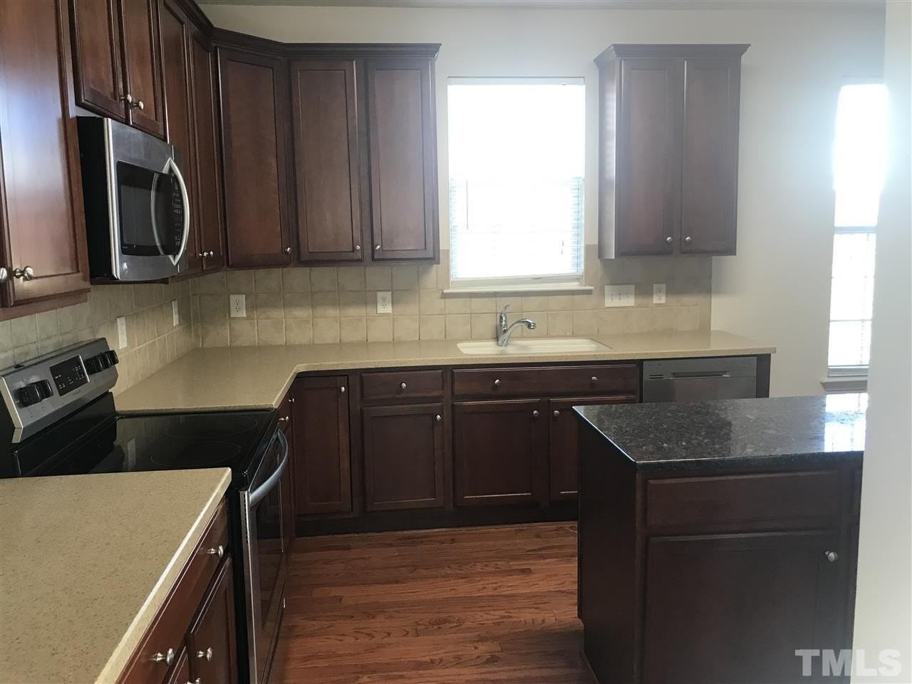 5309 Glass Ridge Rd - Photo 3 of 14