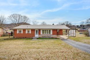 606 Pine Ridge Rd - Photo 1 of 1