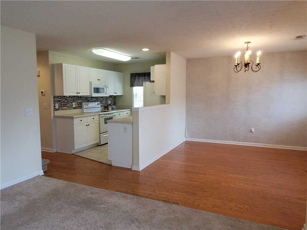 123 Perkins Pl - Photo 5 of 20