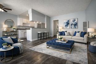 LB1871 - Photo 1 of 1