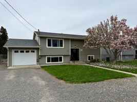 featured image of 2542 Stafford Dr