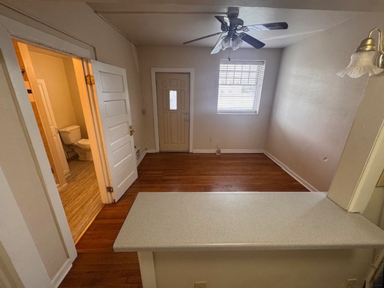 1428 West 10th - Photo 7 of 31