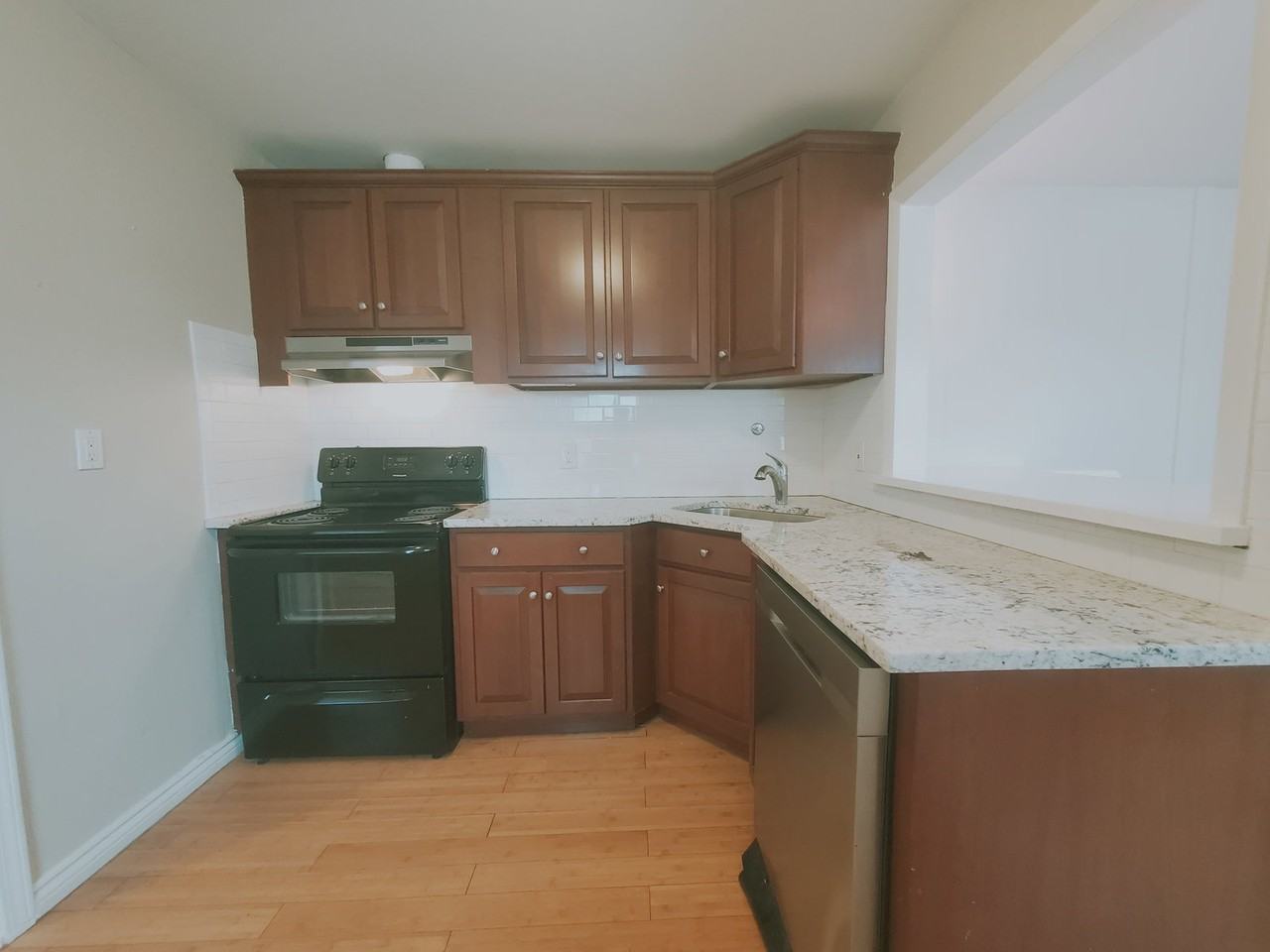 7 Chatfield St #1 - Photo 2 of 8