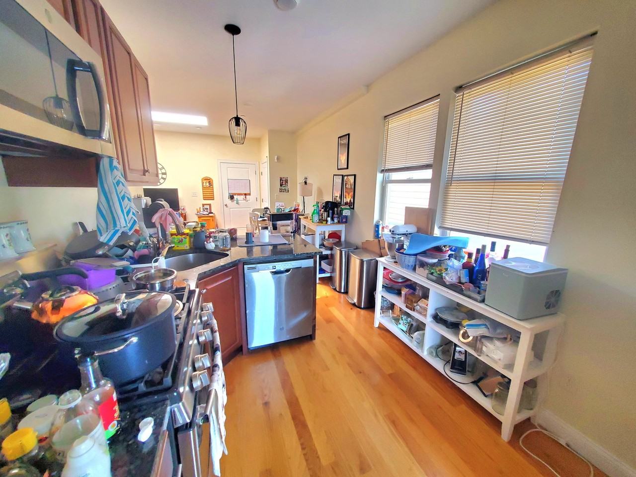 549 Washington St #U6 - Photo 6 of 8