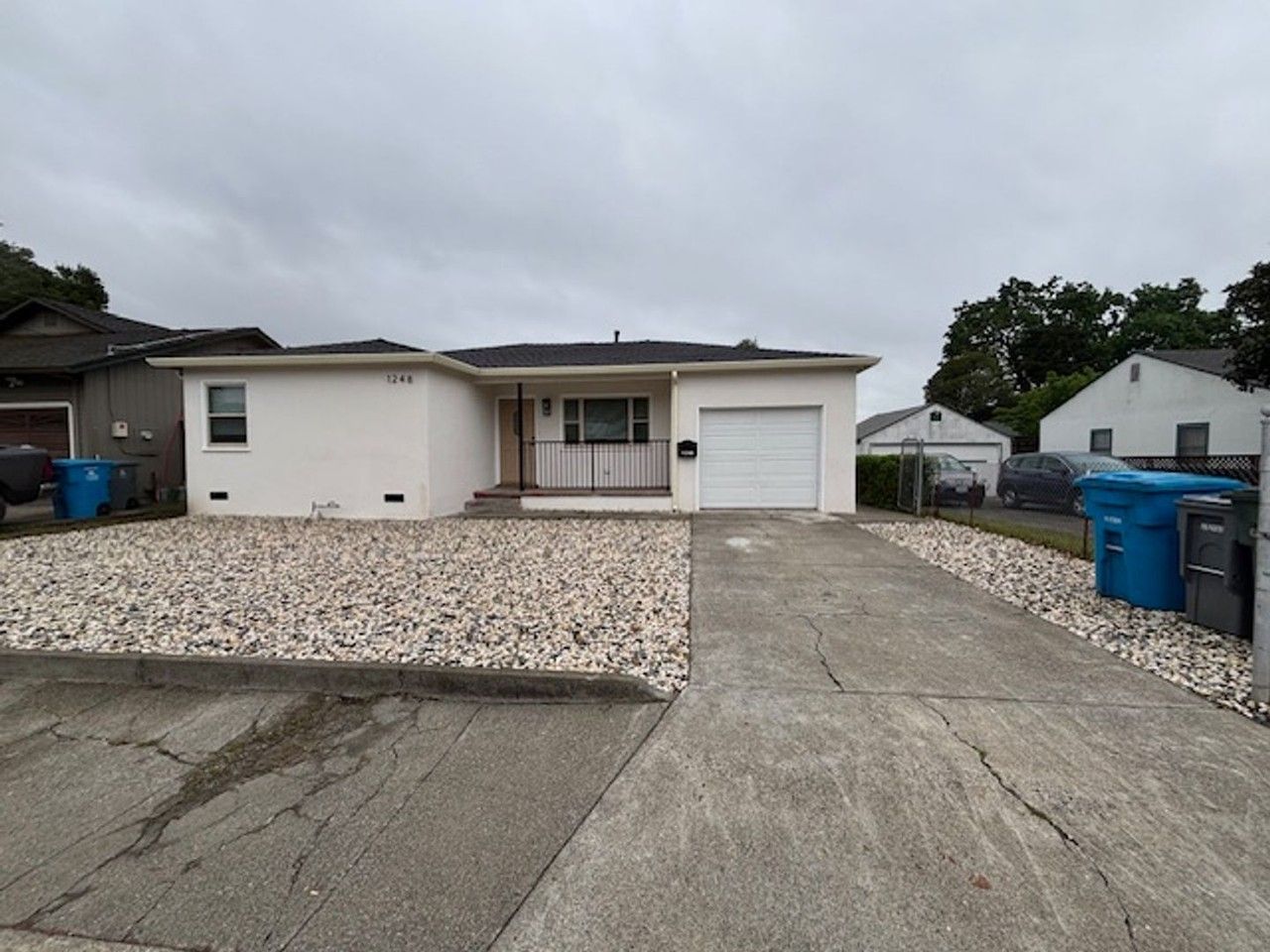 1248 Sunset Ave - Photo 2 of 50