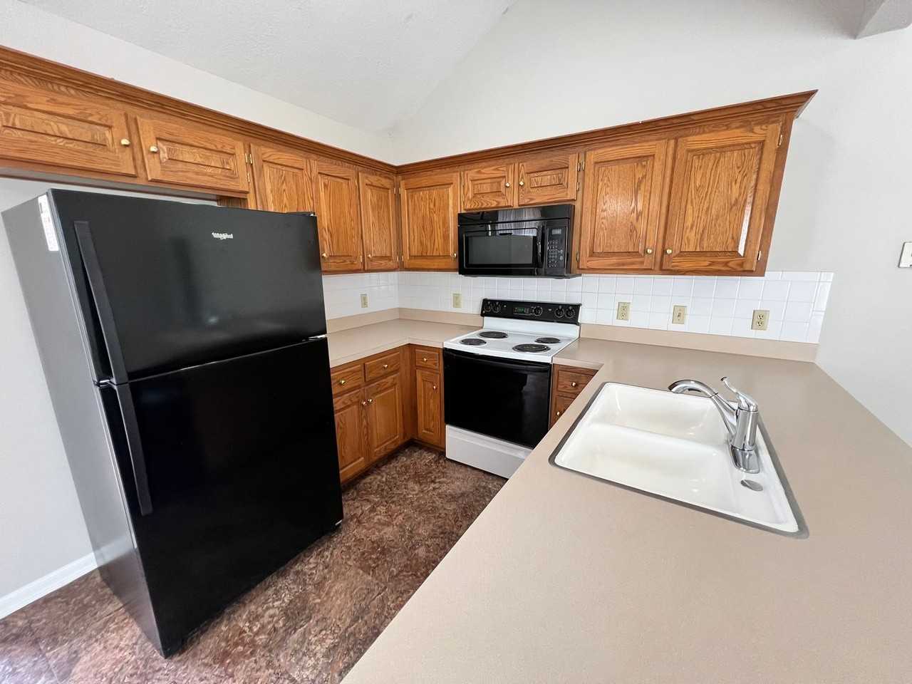 2514 Bent Oak Ct - Photo 7 of 20