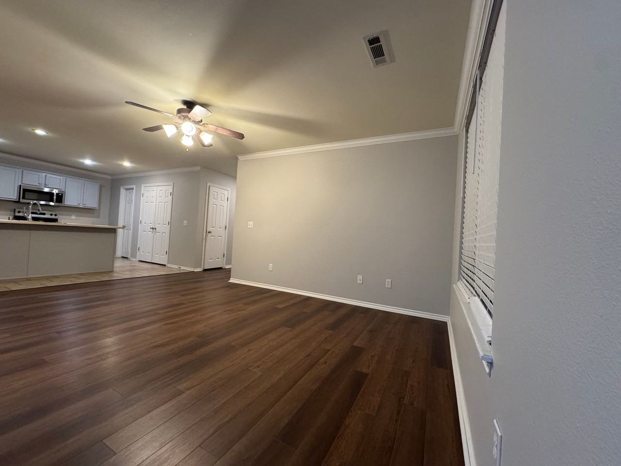 1582 N Willowbrook Dr - Photo 5 of 27