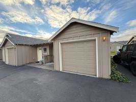 featured image of 2821 Sw 21st St