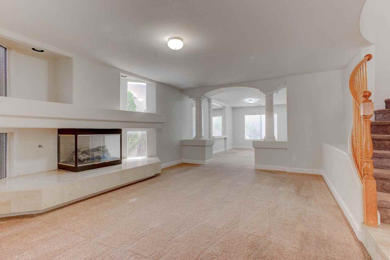 7769 Tattersall Flag St - Photo 4 of 50